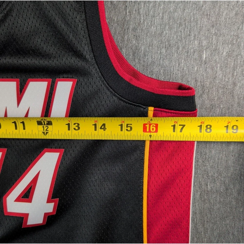 Miami Heat Swingman Jersey Tyler Herro Nike 14 Sz S Blokecore NBA Streetwear EUC